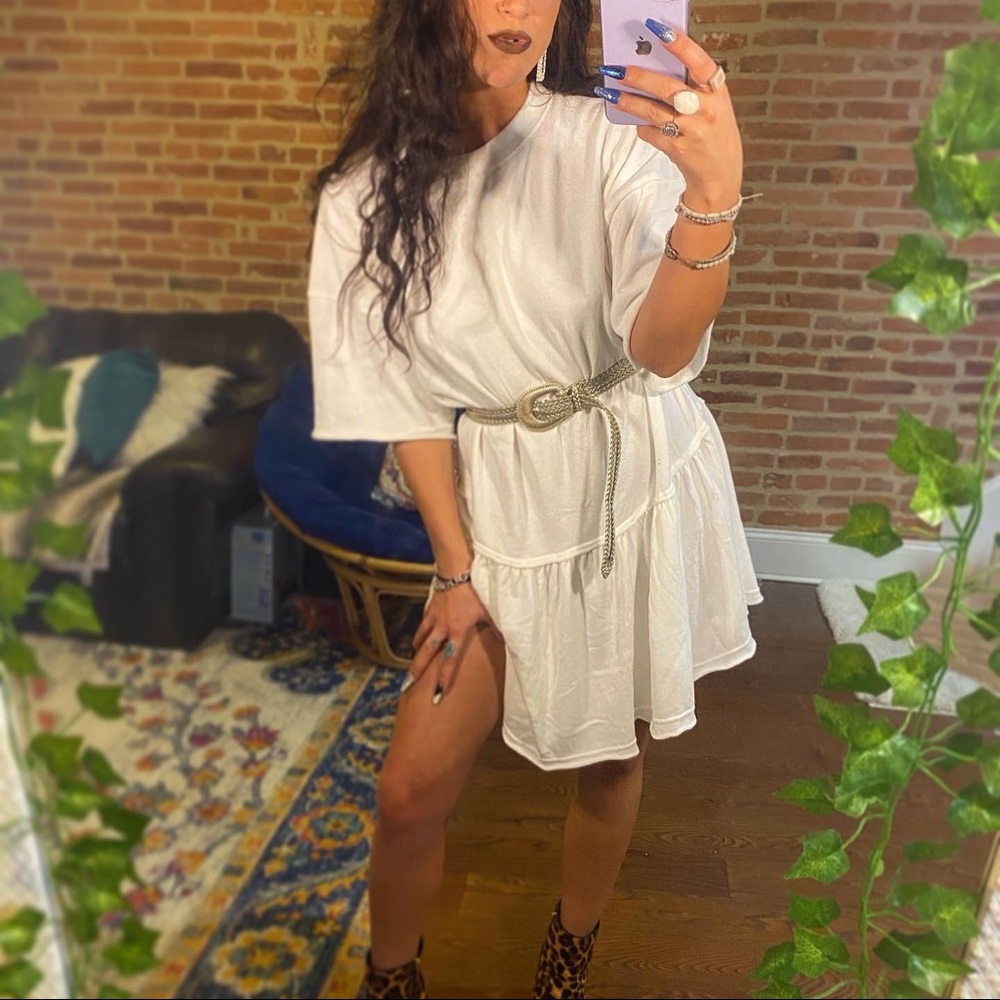 Oversized T-Shirt Dress - Picture 4 of 4